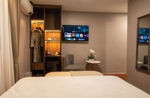 Thanon Phetchaburi Hotel | URBAN VIBE BANGKOK