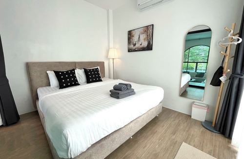 Pak Chong Villa | V Villa Khaoyai