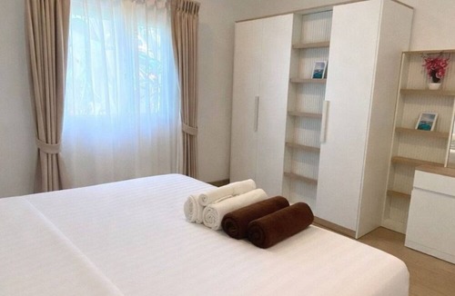 Cherngtalay Hotel | La Casa Bangtao Resort