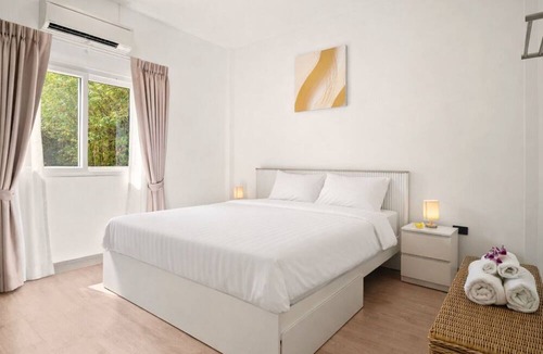 Cherngtalay Hotel | La Casa Bangtao Resort