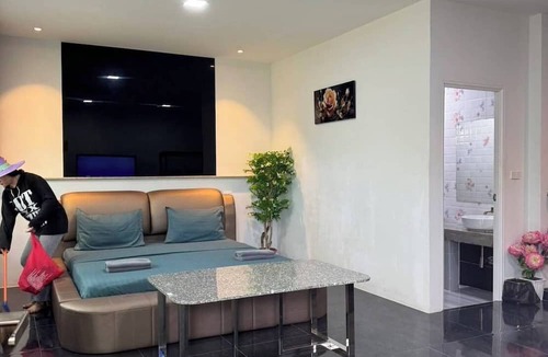 Lat Lum Kaeo Villa | M-Resort pathumthani