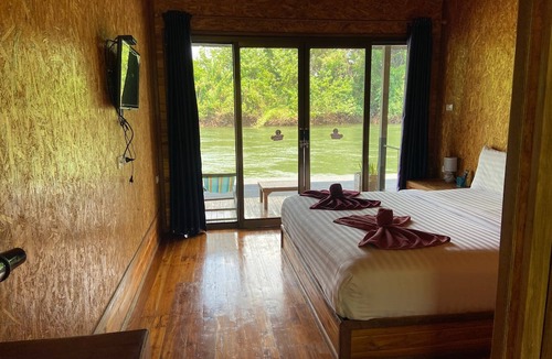 Sai Yok Hotel | Mataburi River Kwai Resort