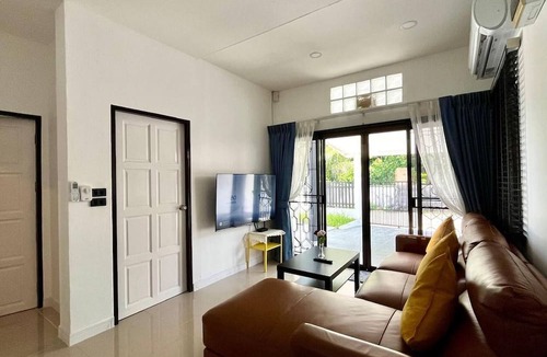 Kathu Villa | Bayok 10 - 2 Bedroom Villa Near Kathu Waterfall