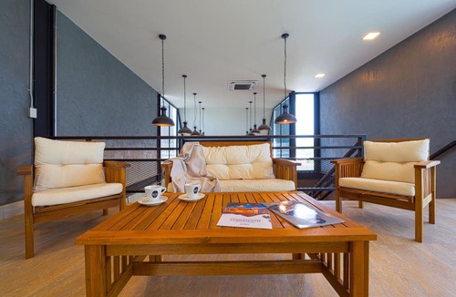 Cha-am Villa | Beautiful new 7 Bedroom Villa Resort CT7