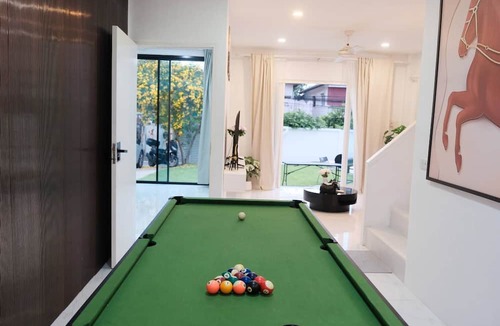 Bang Na House | Modern Private Pool Villa in Sukhumvit