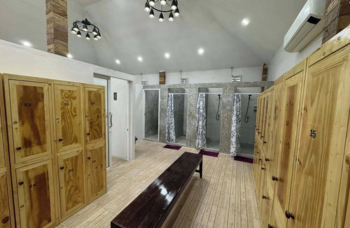 Nong Prue Hotel | Paradise Resorts & Sauna