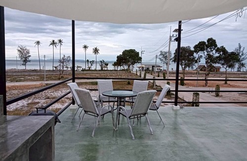 Mai Rut Villa | A&B Beach Villa At VK