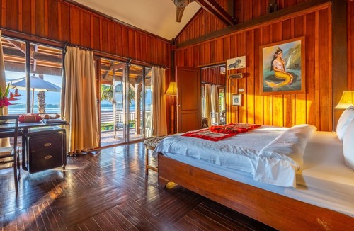 Pathouphone Hotel | La Folie Lodge
