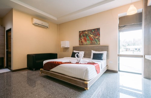 Buriram Province Hotel | Jintana Resort