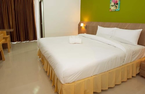 Nong Khon Kwang Hotel | Soontree House