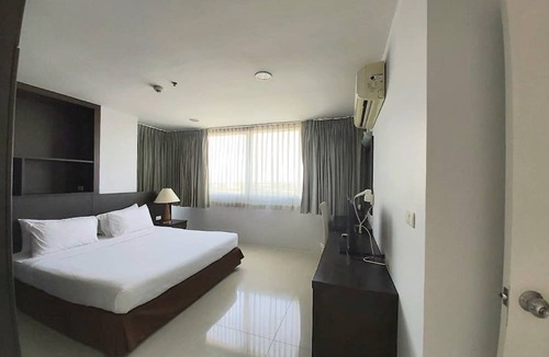 Uthai Hotel | Ampo Residence
