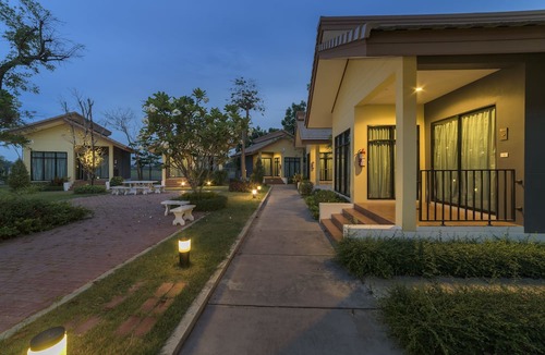 Pa Ngio Hotel | Chanalai Resort and Hotel