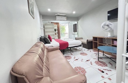 Bang Chak Hostel | Sunshiny-BB Hostel near Punnavithi BTS station