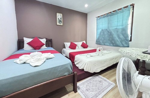 Bang Chak Hostel | Sunshiny-BB Hostel near Punnavithi BTS station