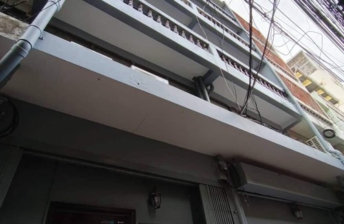 Samphanthawong Hostel | Capricorn Hostel