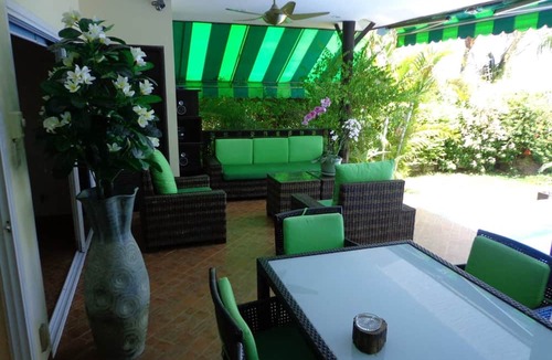 Bang Po Villa | Beachfront Oasis With Private Pool and Jacuzzi on Samui's Bang Por Beach