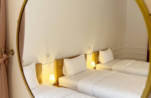 Maha Phruttharam House | Ausamlor Guesthouse