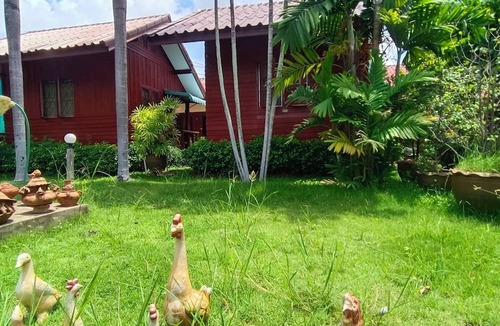 Thani Hotel | MG Guest House