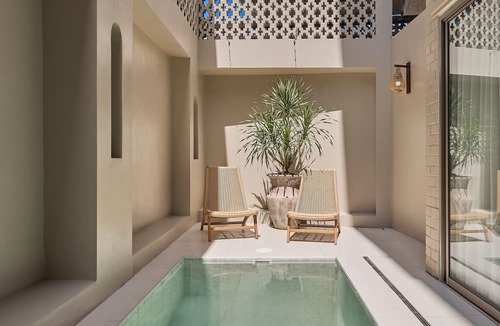 Old City Hotel | PE-LA Thapae Boutique Hotel