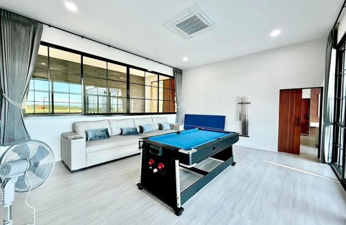 Khlung Villa | Chomnok Chomna Pool villa
