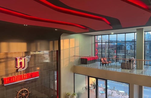Talat Hotel | the harbour front hotel