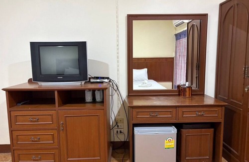Photharam Hotel | Cabbages & Condoms Hotel Ratchaburi