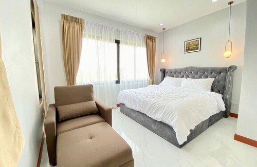 Mu Si Villa | Verona Pool Villa