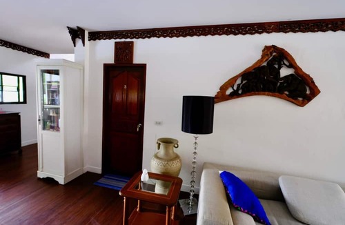 Sam Roi Yot Bed & Breakfast | Lyndale Lodge