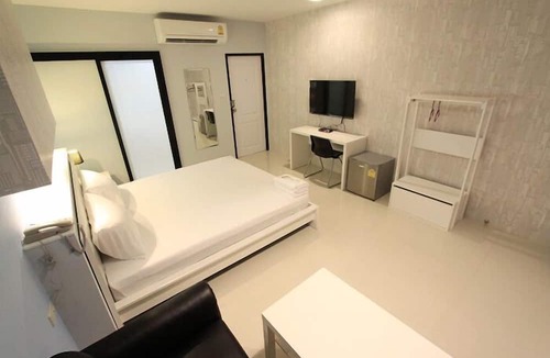 Bang Phli Hotel | Eazy Motel Bangna