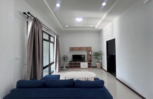 Hat Yai Villa | Poome House