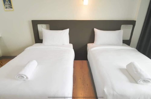 Chaiyaphum Hotel | Na Care Hotel
