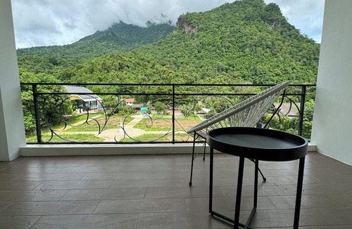 Chiang Dao Hotel | DOI LUANG SCENE
