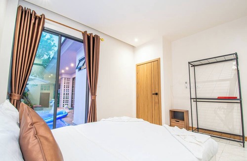 Bang Sare Villa | Rising Pool Villa Bang Saray