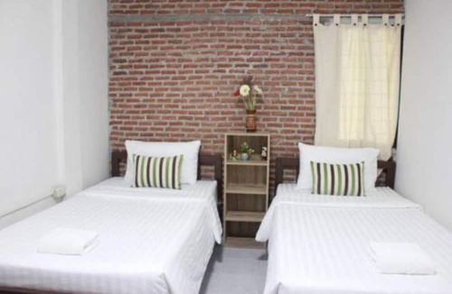 Don Muang Hostel | Banana Hostel Donmuang