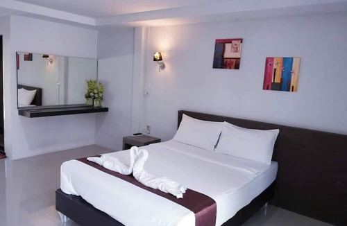 Nakhon Si Thammarat Hotel | Going Grand Hotel