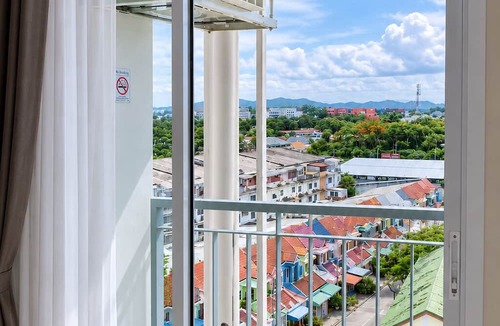 Ban Thung Sukla Hotel | Christella Hotel Laemchabang