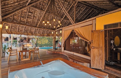 Ban Ton Lung Villa | The River Flows Kued Chang Camp