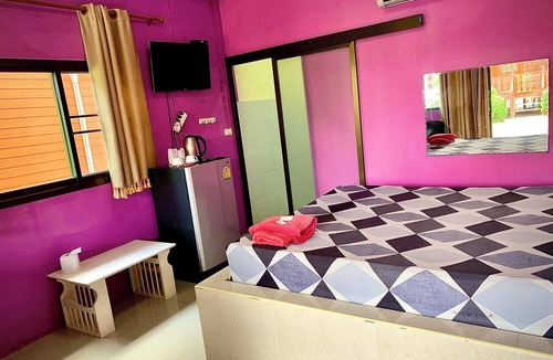 Nong Chok Hotel | Chai Na Resort
