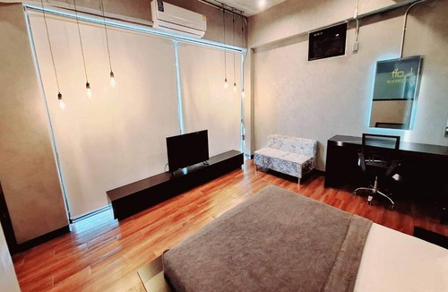 Suphan Buri Hotel | Capital O 75512 Loft Residence
