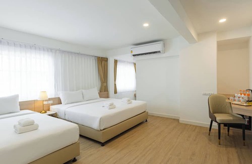 Khlong Nung Hotel | B2 Rangsit Boutique & Budget Hotel