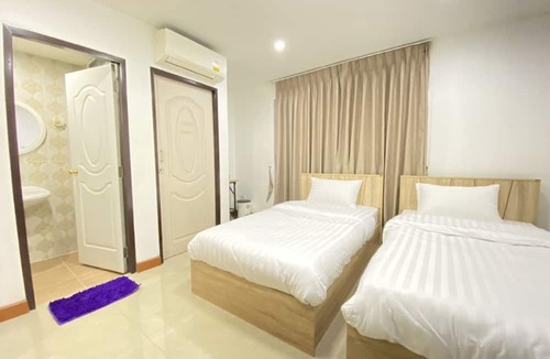Thanon Nakhon Chai Si Hotel | Wellness Mansion Hotel