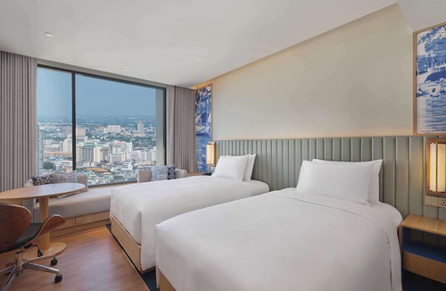 Khlong Ton Sai Hotel | Hilton Garden Inn Bangkok Riverside