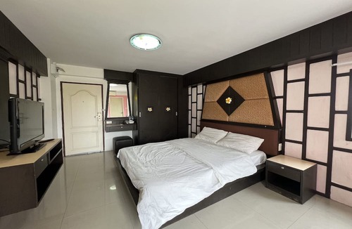 Chan Kasem Hotel | Phongsathon Mansion