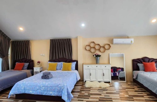 Bang Sare Villa | 2Bedroom Private Pool Villa for Group B2