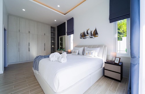 Hua Hin Villa | Private Modern 3 Bedroom Pool Villa- AV1