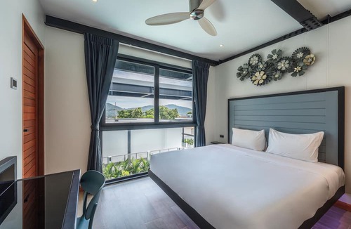 Ban Saiyuan Villa | Trendy LoftStyle Eco Pool Villa Sunset 7