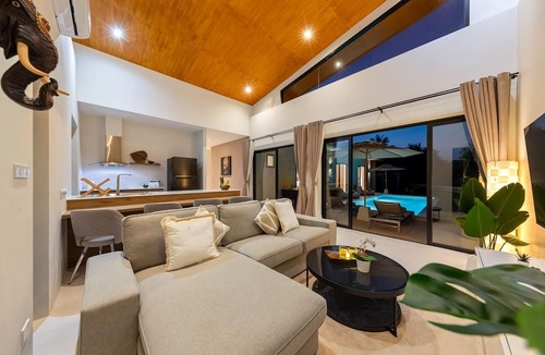 Hua Thanon Villa | Sereniwood2