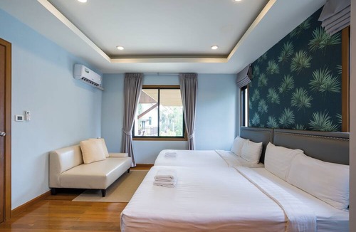 Central Pattaya Villa | Natcha Pool Villa by Warin