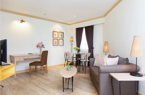 Bang Phong Phang Hotel | Riverfront Bangkok