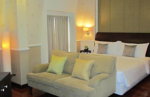 Phra Borom Maha Ratchawang Hotel | Aurum The River Place